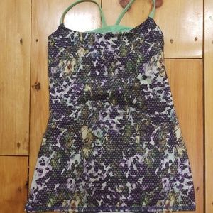 Lululemon tank